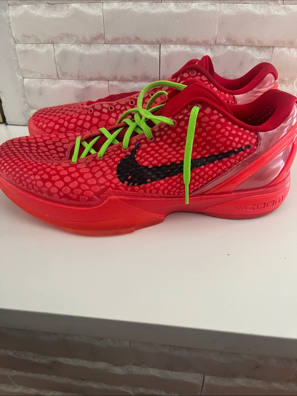 Nike Kobe 6 Protro Reverse Grinch Size 12